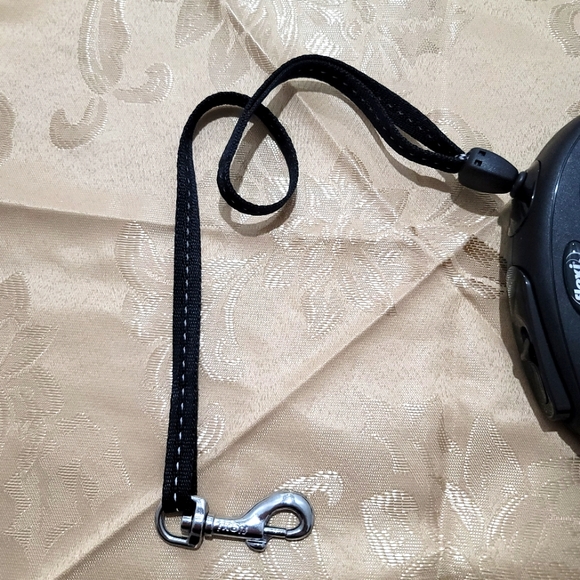 Flexi Classic Nylon Tape Retractable Lead for Medium Dogs 5 m cord - Picture 6 of 9